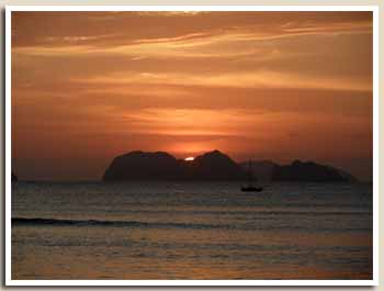coucher de soleil et apéro