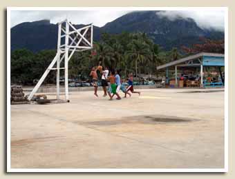 Sabang joueurs de basket